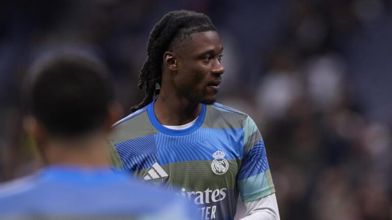 Mourinho Prefers an Asencio Sale to Losing Camavinga