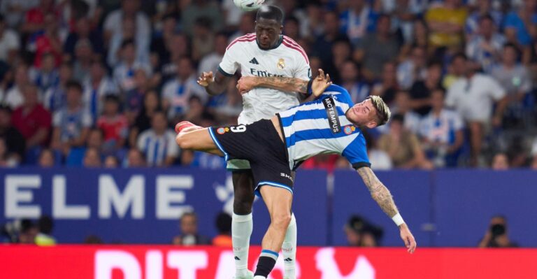 Ibrahima Konat&eacute; challenges for the ball on his Real Madrid debut against Espanyol at the RCDE Stadium (photo: Diego Souto/Getty Images via Managing Madrid)