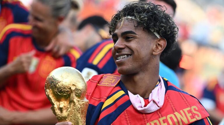 Barcelona forward Lamine Yamal, the player Jose Mourinho says he would not sign for Real Madrid (photo via imagephotoagency, courtesy Bernabeu Digital)