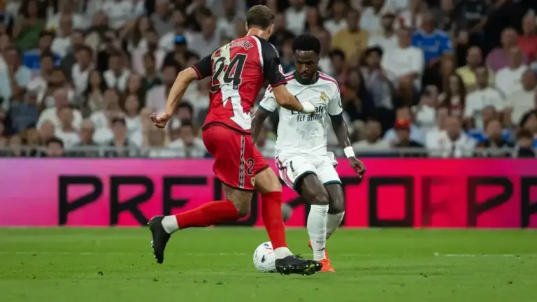 Vinicius Jr collapsed Arsenal move shocked Real Madrid squad